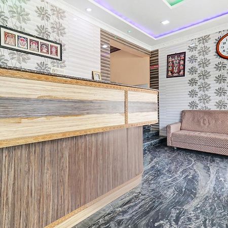 Oyo 81409 Hotel Sivajothi Tuticorin Zewnętrze zdjęcie