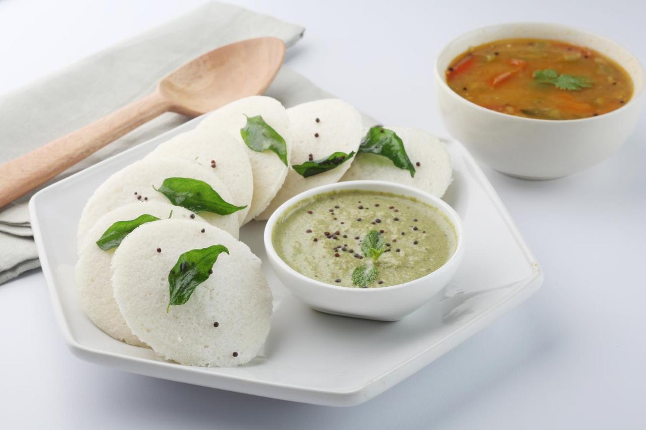 Oyo 81409 Hotel Sivajothi Tuticorin Zewnętrze zdjęcie